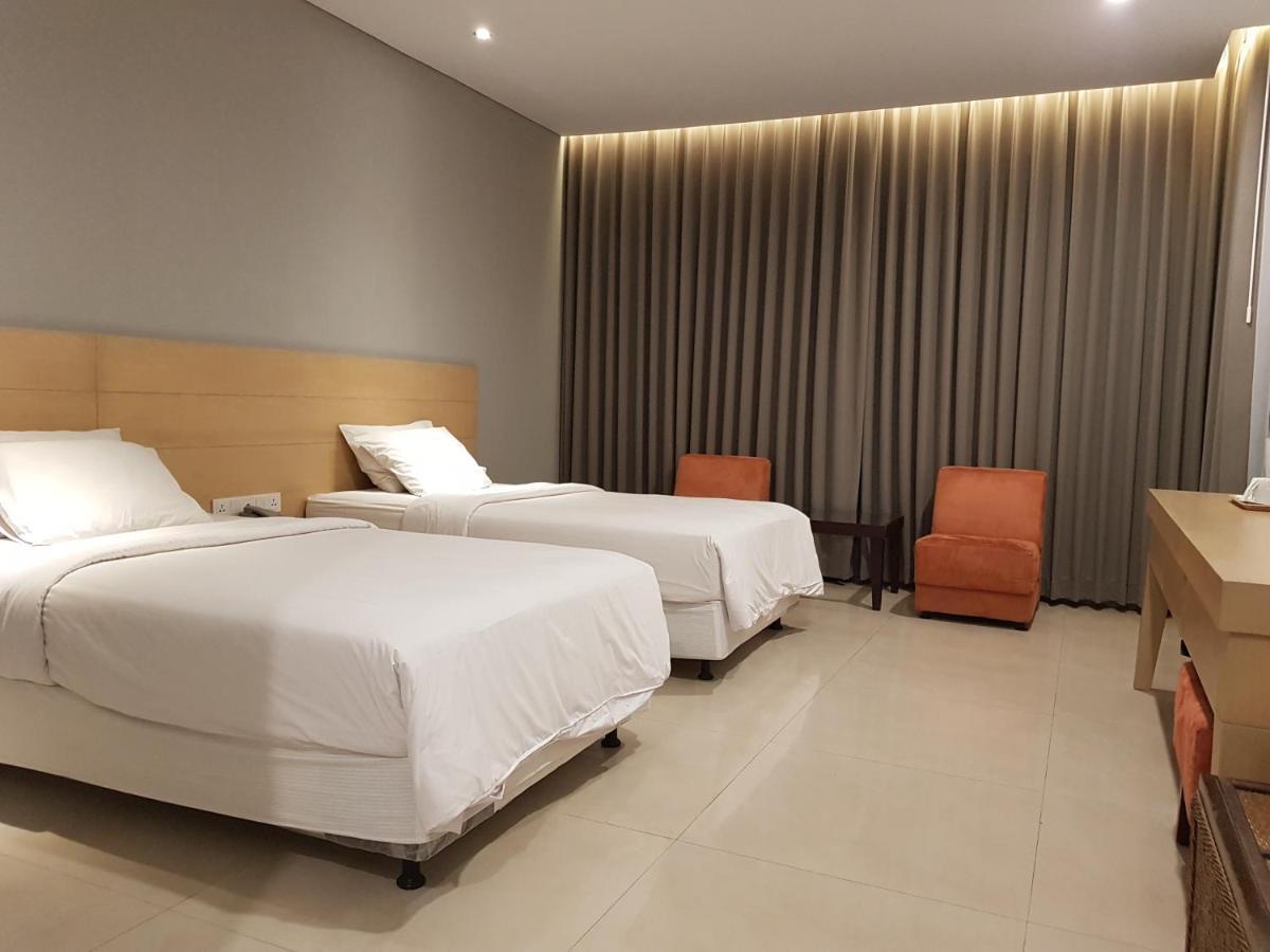 New Mountain Springs Hotel & Resort 伦邦 外观 照片